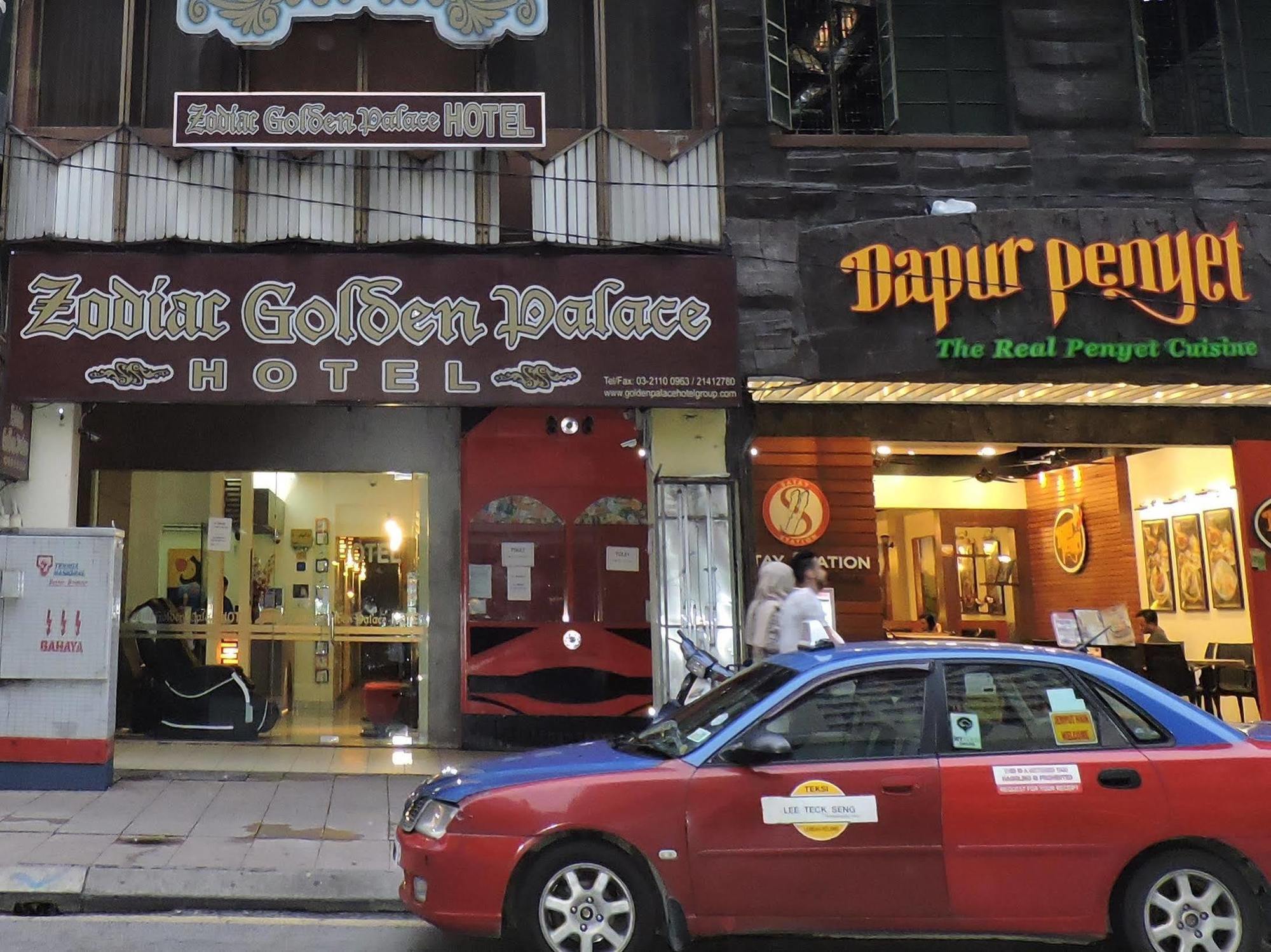 Oyo 106 Zodiac Golden Palace 2*